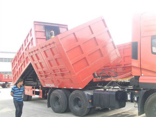 前侧翻后后翻半挂自卸车