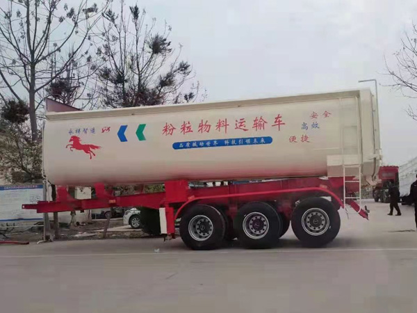 后翻自卸半挂车