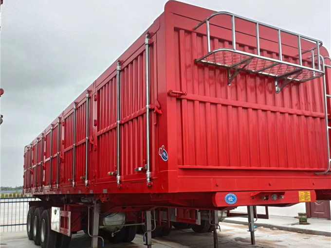 侧翻自卸半挂车